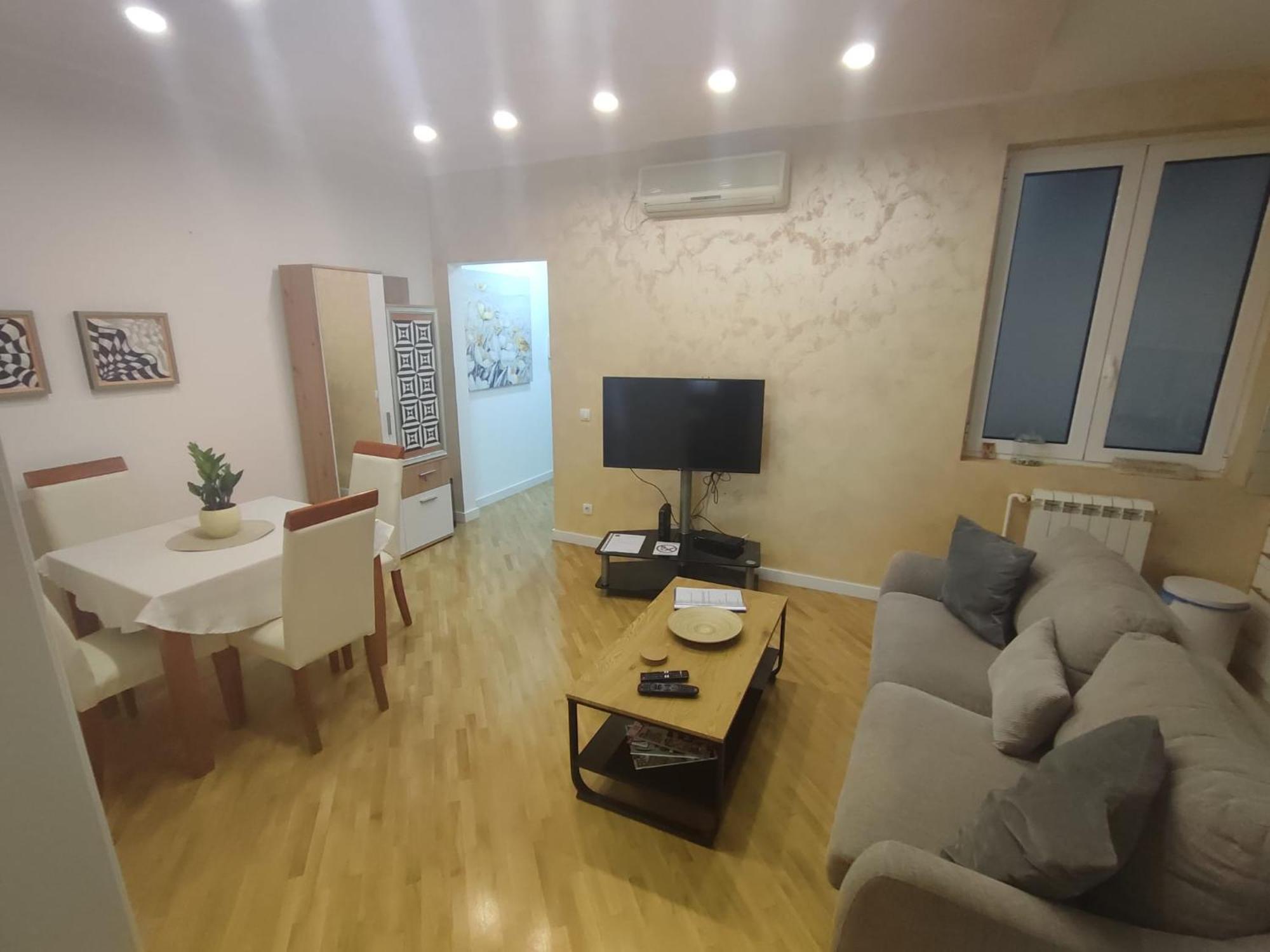 Appartamento City Lights Lux Belgrado Esterno foto